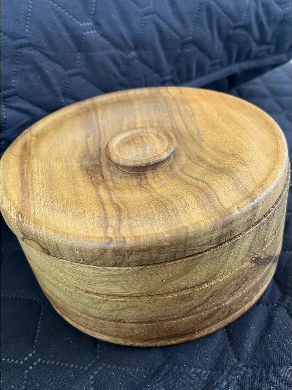 Vintage OliveWood Hand Crafted  Chapati/Tortilla Container with lid. Trinket box